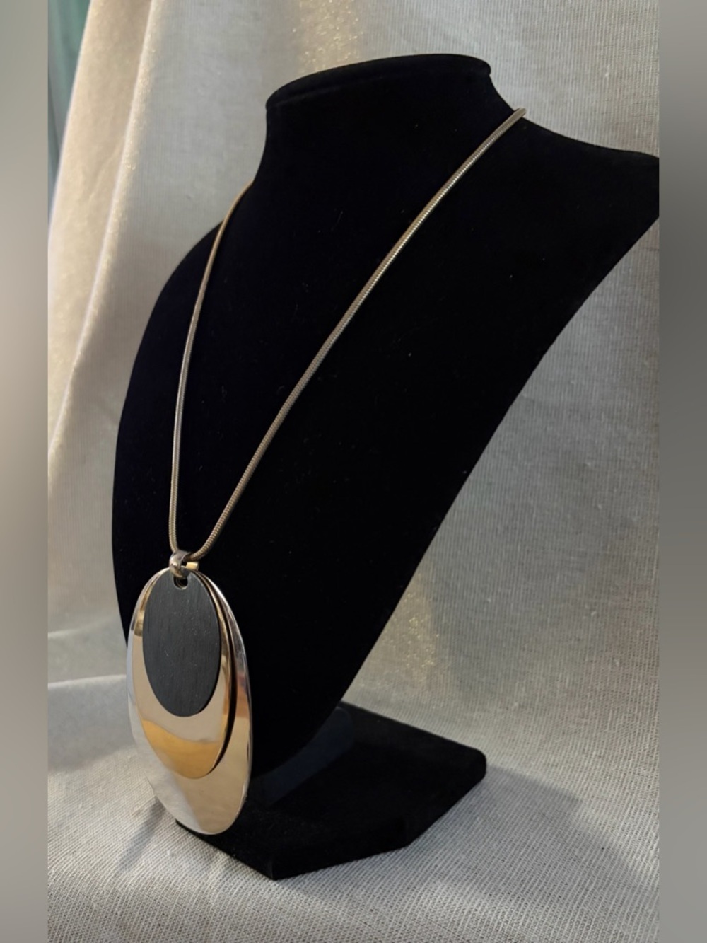 Vintage Rare Napier Elegant Silver and Black Pendant Necklace - Women Jewelry